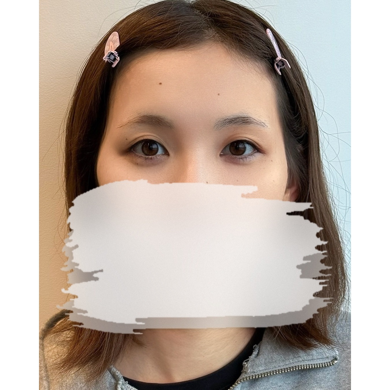 パウダー眉 Before